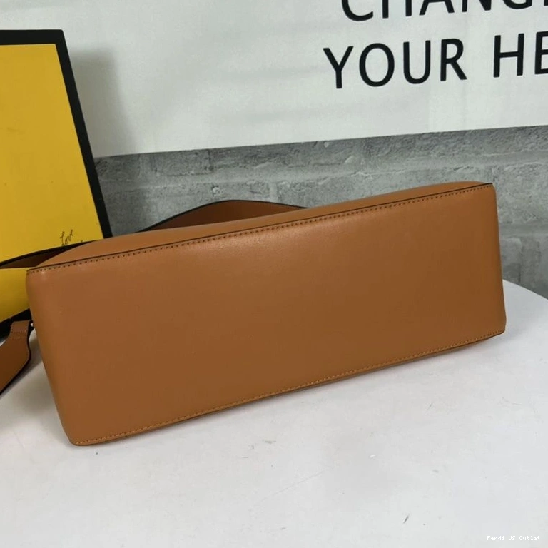 Vintage HOT Fendi Zip In Calf Bag Leather Brown Shoulder O'Lock 0707